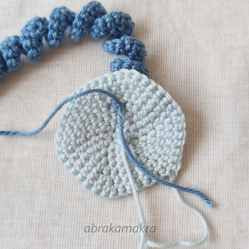 Háčkovaná medúza návod zdarma